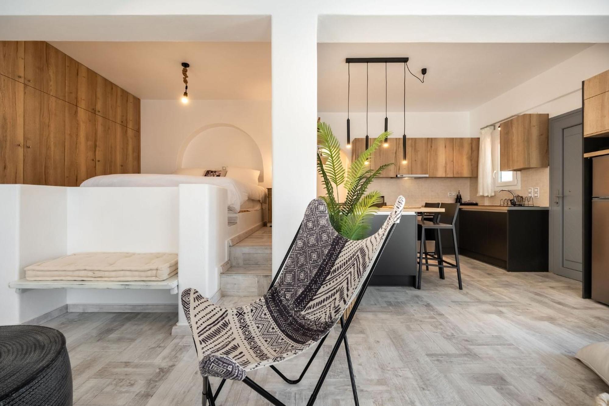 Azzurro Bianco Suites Páros Zewnętrze zdjęcie