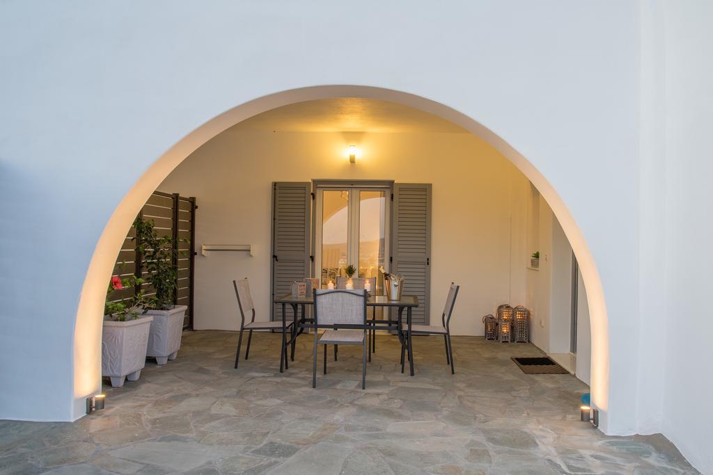 Azzurro Bianco Suites Páros Zewnętrze zdjęcie